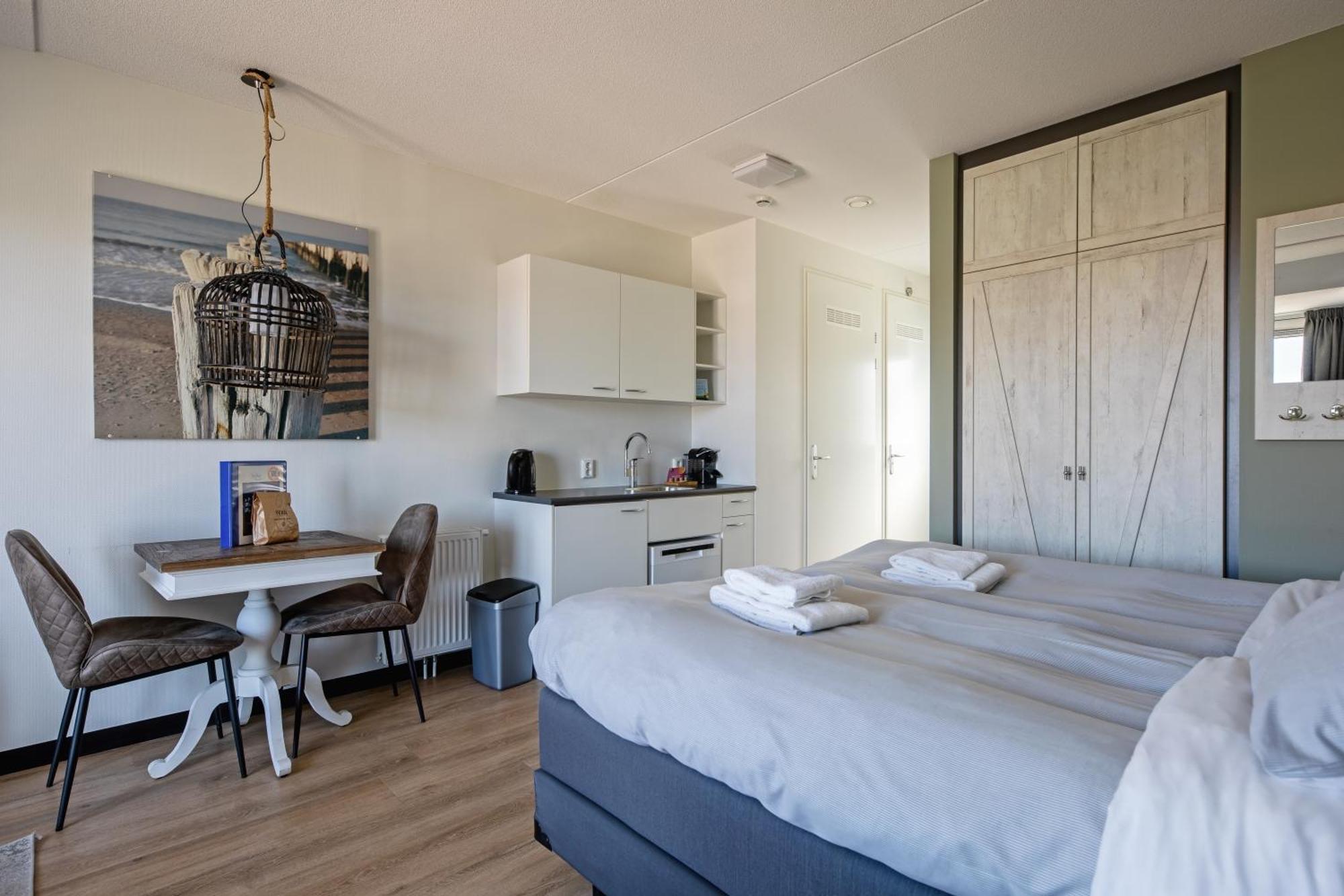 Strandplevier Suites De Koog  Luaran gambar